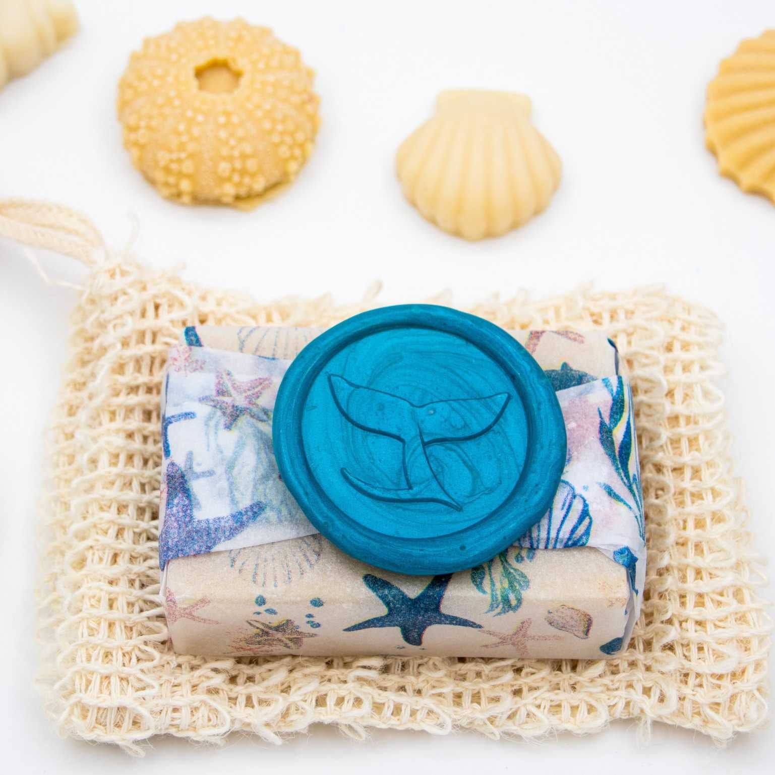 Eco-Yam Seaweed Soap bar with 2-in-1 natural luffa scrub and soap holder