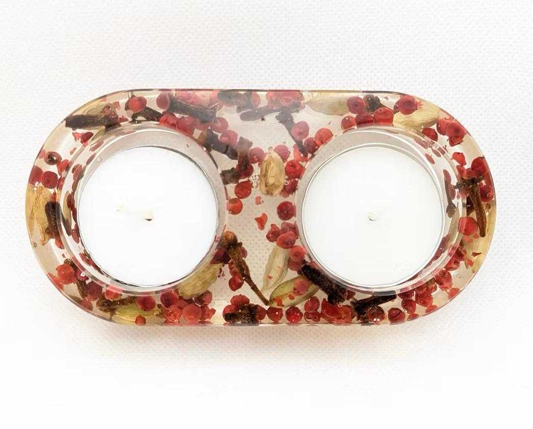 Handmade Israeli dried flowers double tea light candle holder in clear epoxy resin by Epoxy Lady