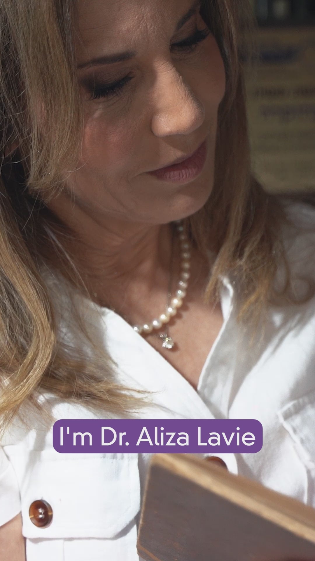 Load video: Women’s Prayer Cards (Tefilat Nashim) | Dr. Aliza Lavie